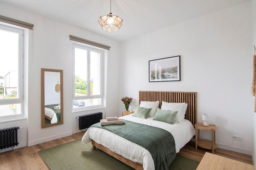 Treize Maison 3 Bed House In Centre Of Saint Severin Екстериор снимка